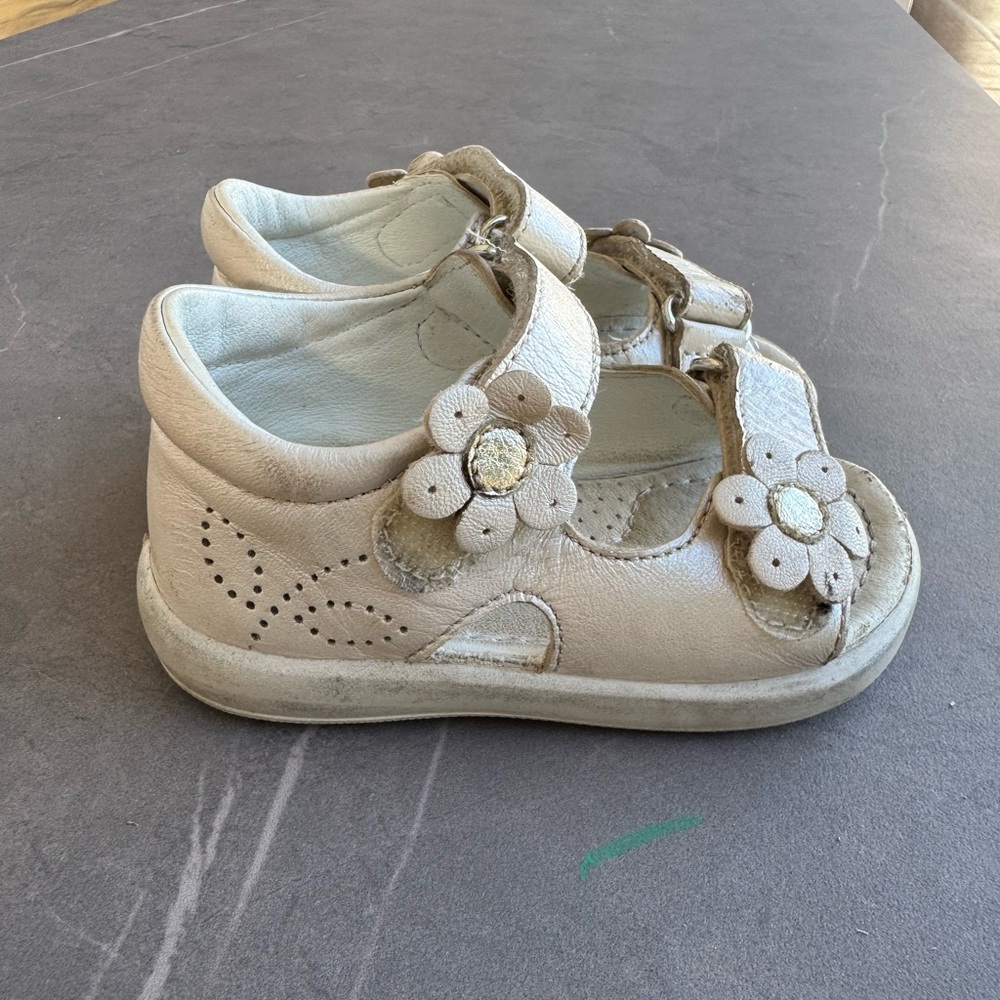 Falcotto Girls Sandals Size 21